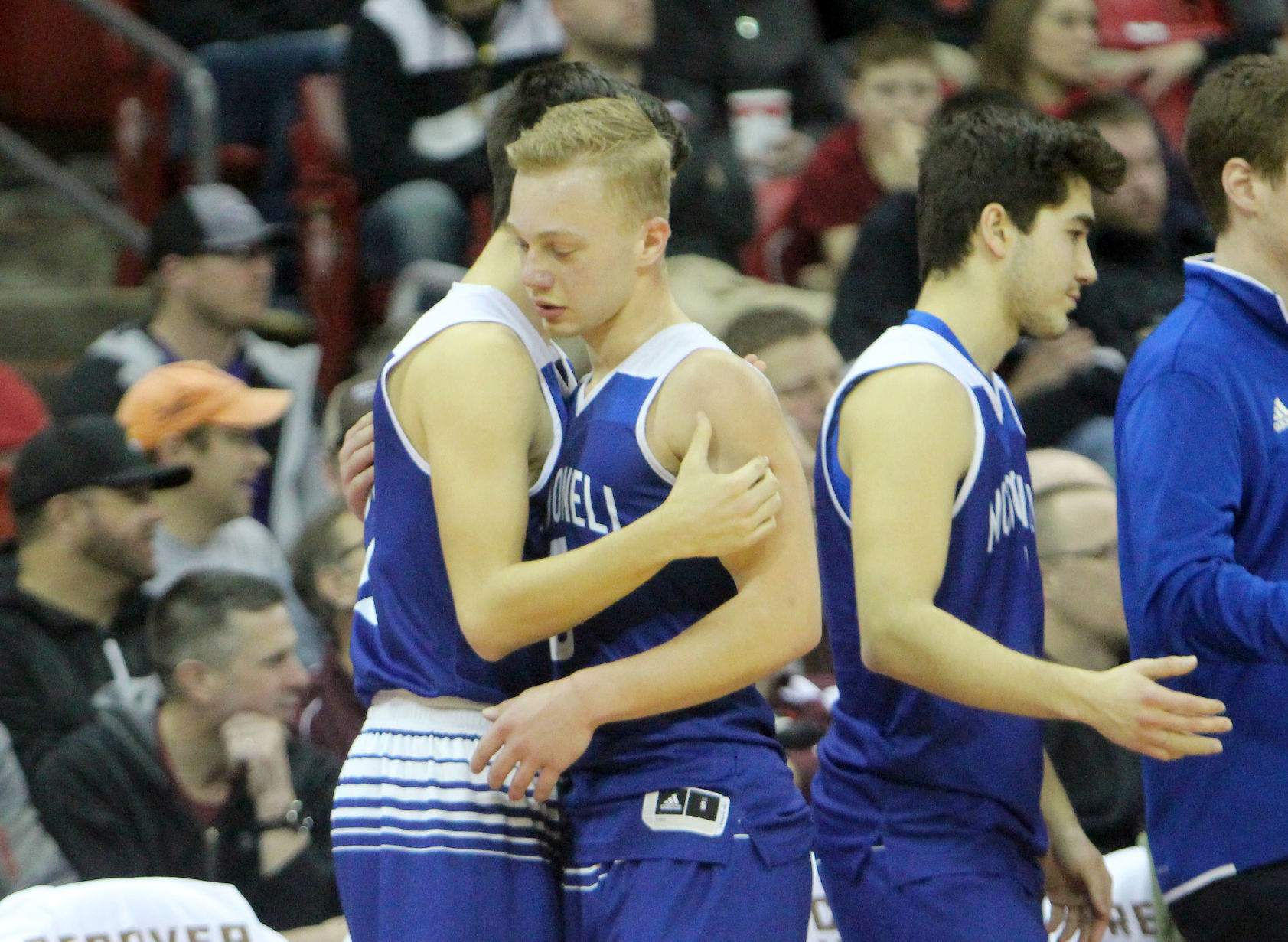 McDonell boys basketball vs Sheboygan Area Lutheran 3-15-19